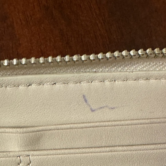 COACH Zoe Double Buckle Zip Around Wallet - Picture 4 of 6